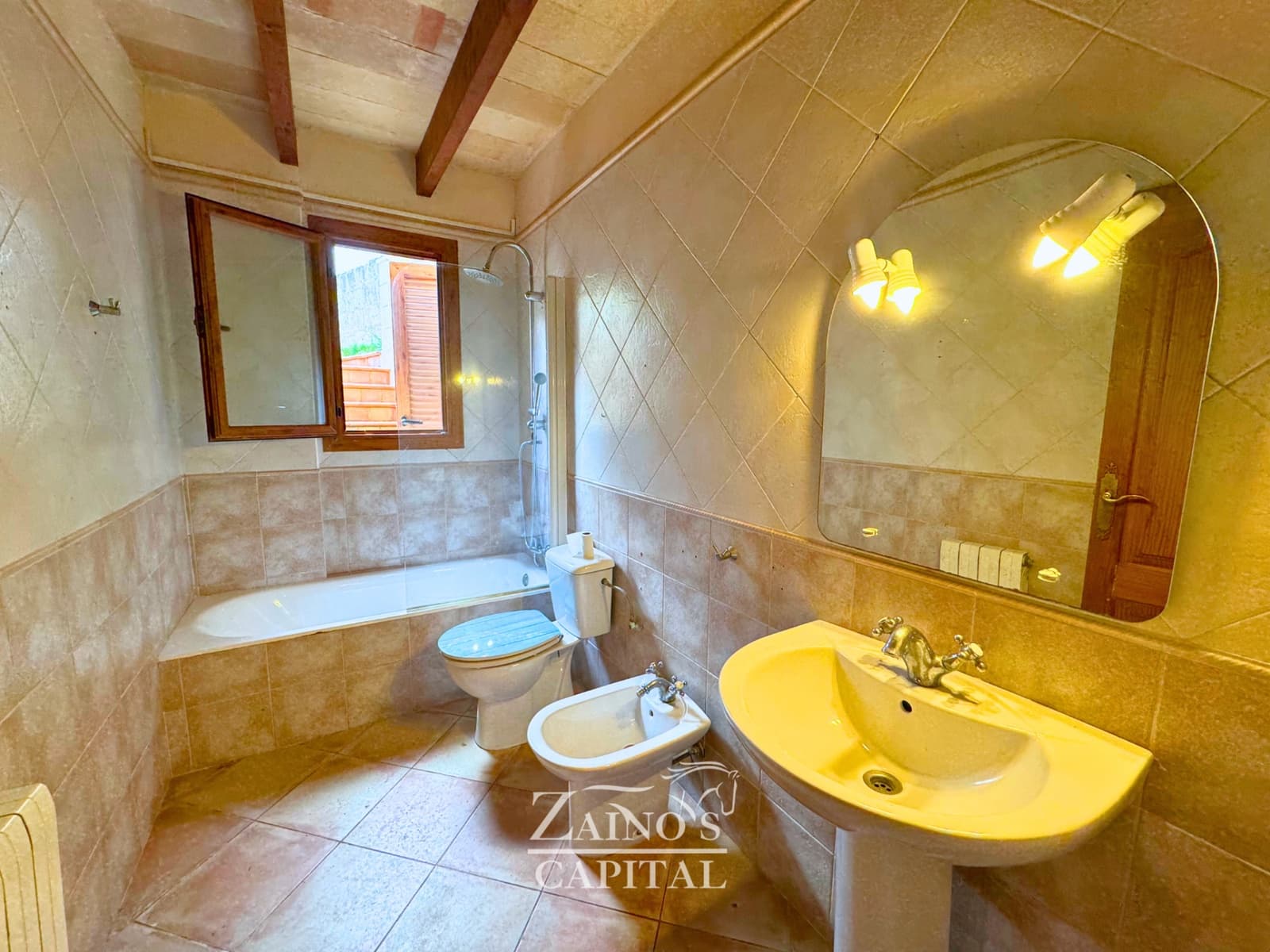 4 soveværelse Semi-Rækkehus til salg i Marratxi med swimmingpool garage - € 795.000 (Ref: 9409163)