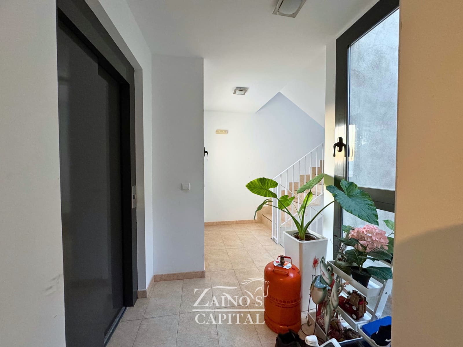 3 bedroom Flat for sale in Andratx - € 369,000 (Ref: 9426856)