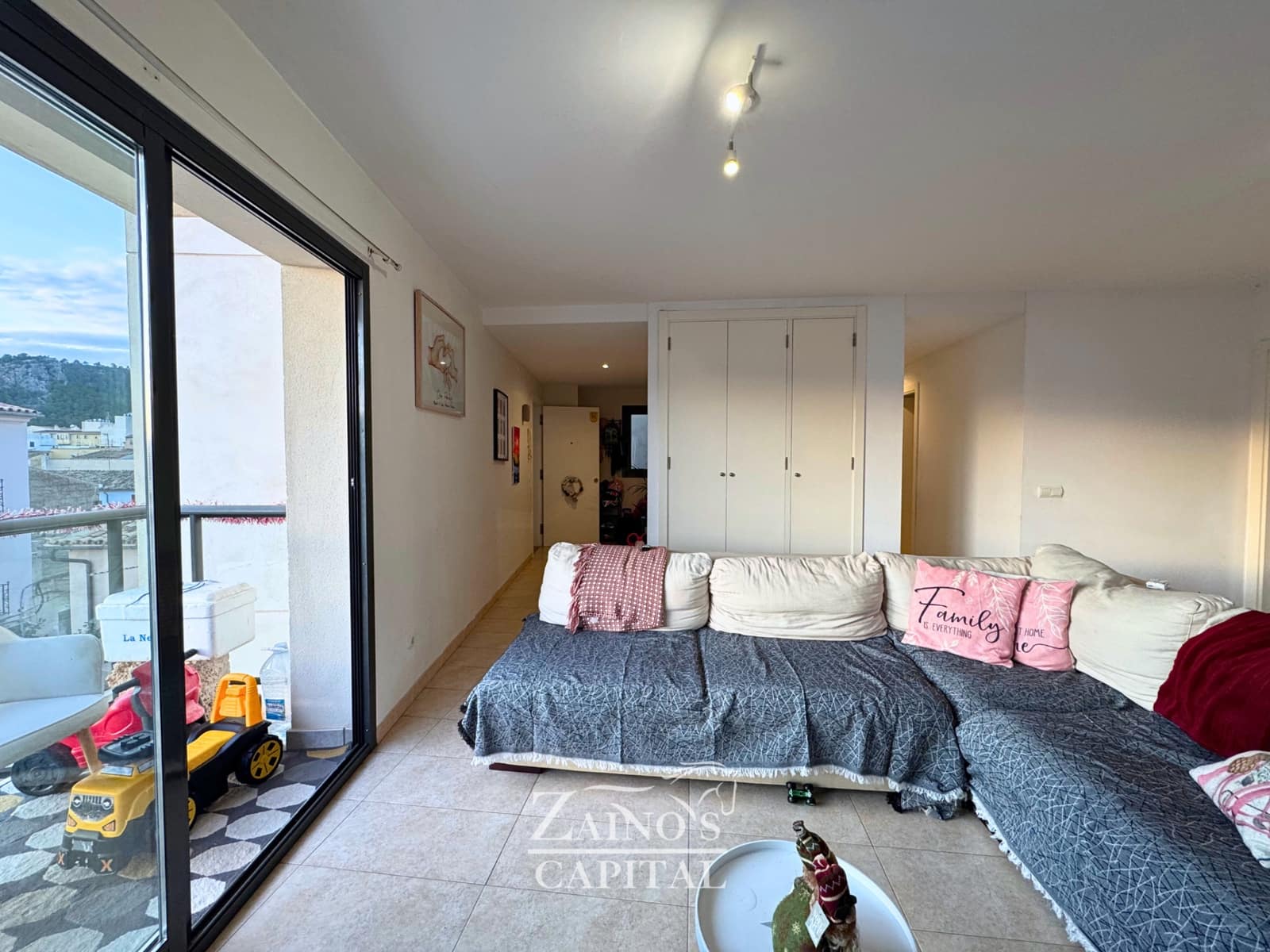 3 bedroom Flat for sale in Andratx - € 369,000 (Ref: 9426856)