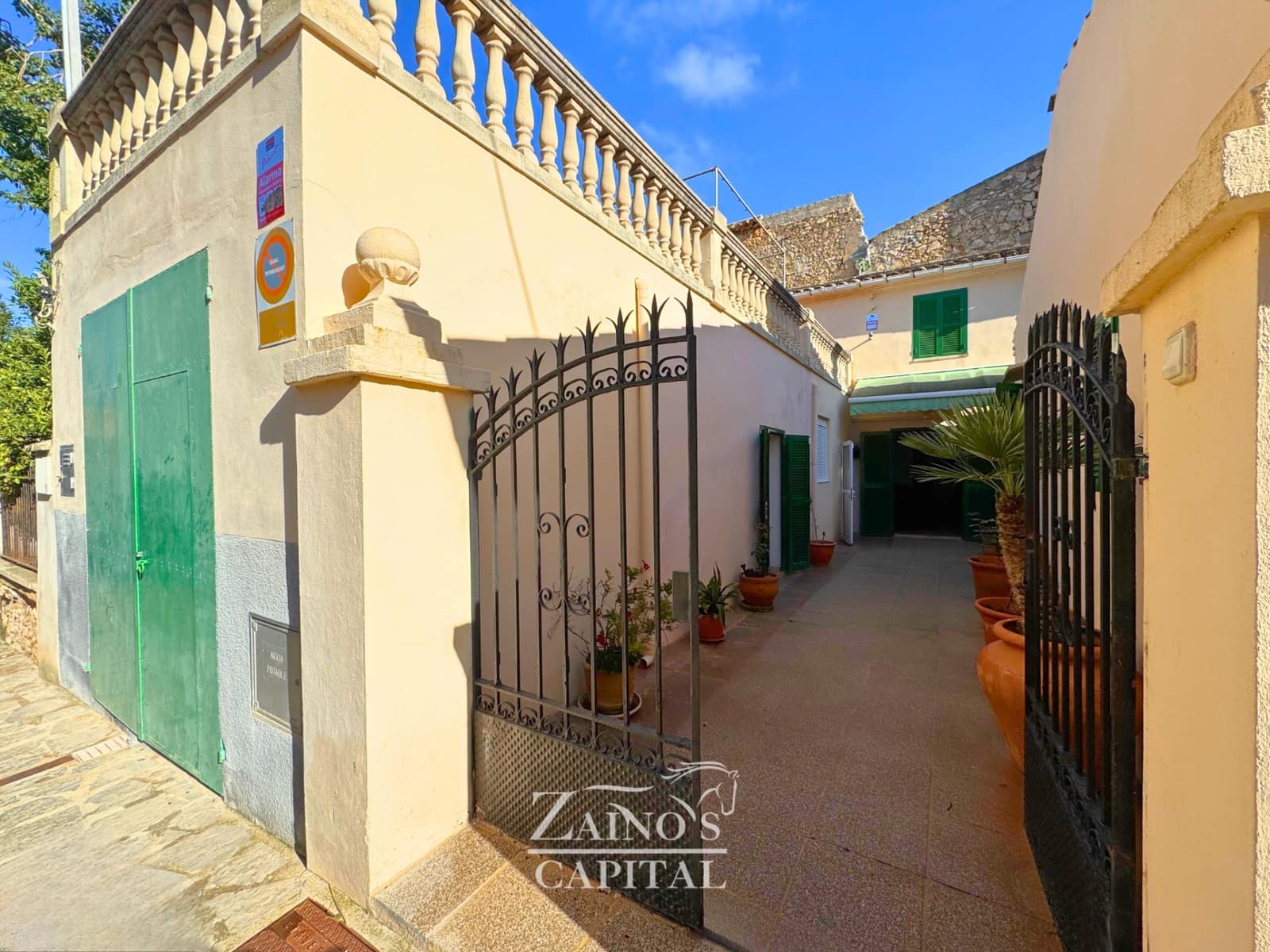 2 bedroom Townhouse for sale in Petra with garage - € 450,000 (Ref: 9443036)