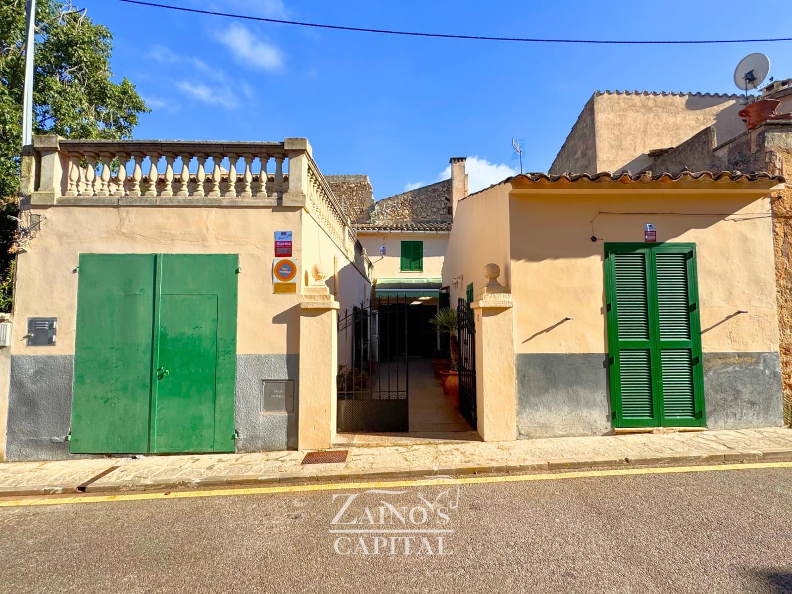 2 bedroom Townhouse for sale in Petra with garage - € 450,000 (Ref: 9443036)