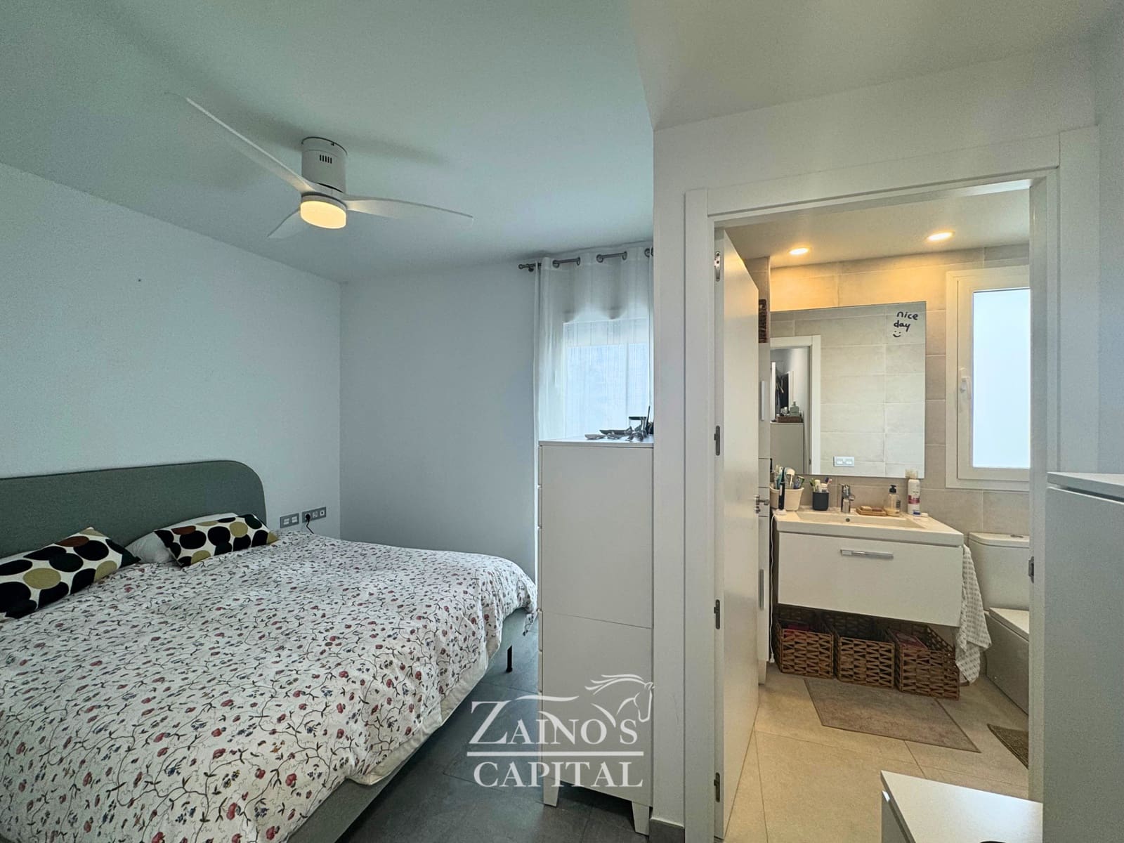 4 bedroom Townhouse for sale in Palma de Mallorca with garage - € 619,000 (Ref: 9451773)