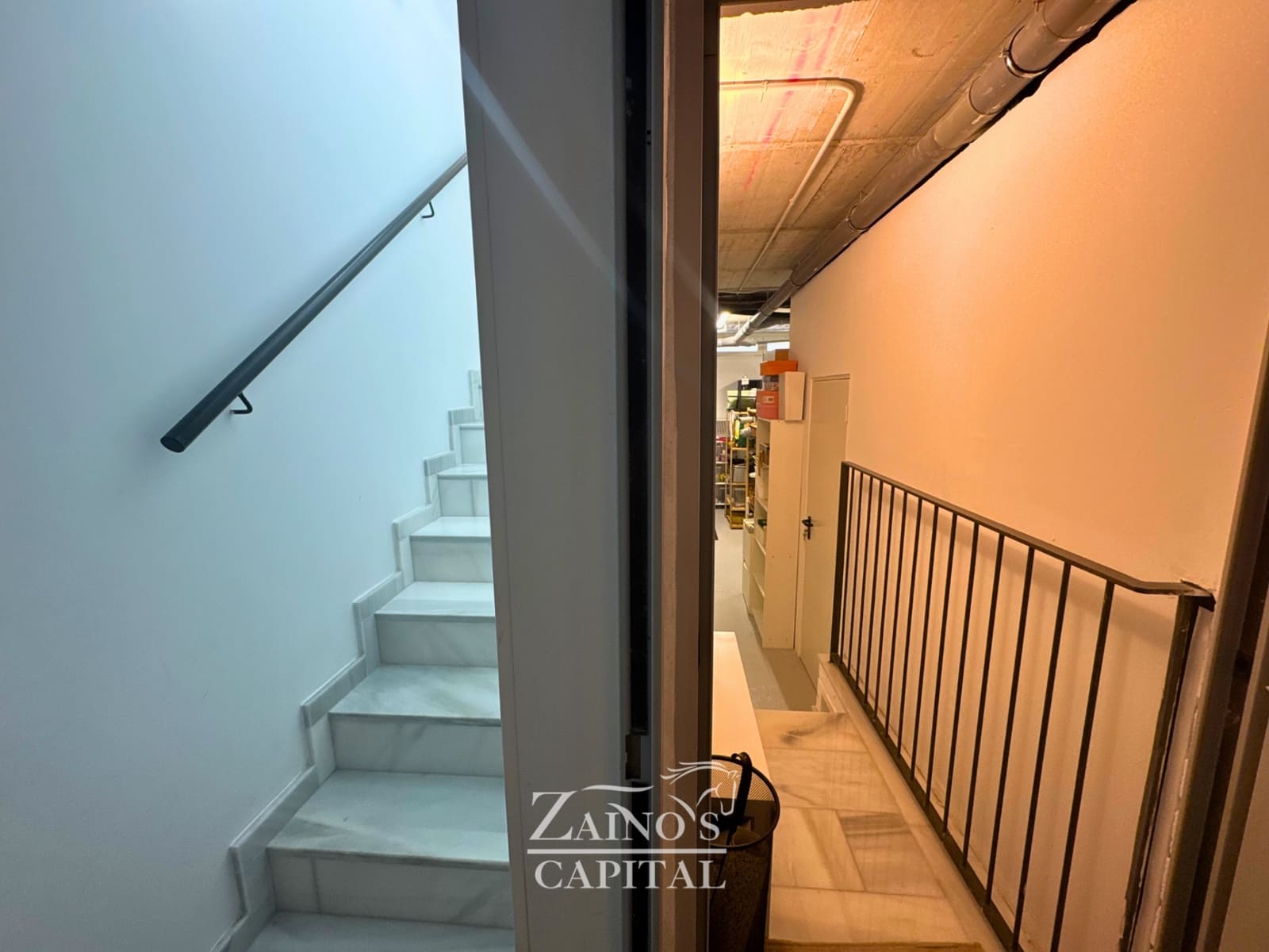 4 bedroom Townhouse for sale in Palma de Mallorca with garage - € 619,000 (Ref: 9451773)