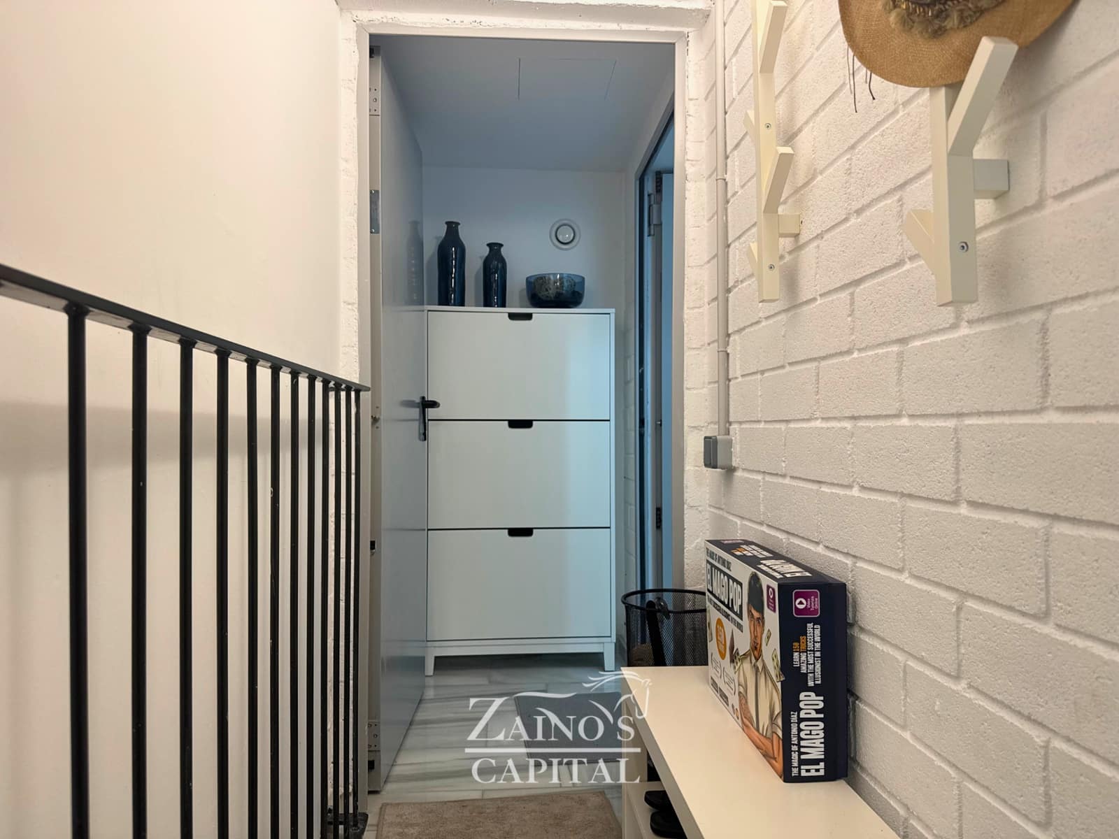 4 bedroom Townhouse for sale in Palma de Mallorca with garage - € 619,000 (Ref: 9451773)