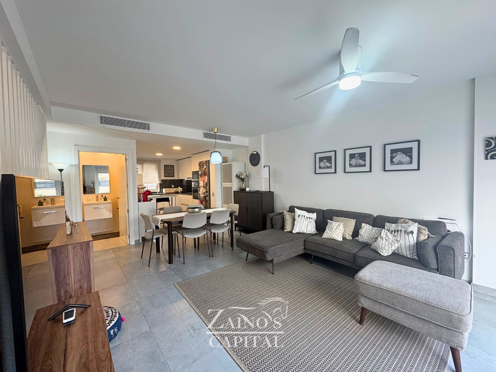 4 bedroom Townhouse for sale in Palma de Mallorca with garage - € 619,000 (Ref: 9451773)