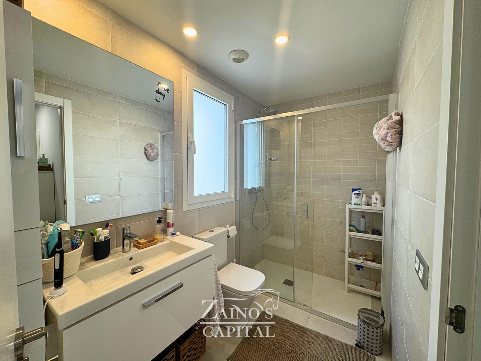 4 bedroom Townhouse for sale in Palma de Mallorca with garage - € 619,000 (Ref: 9451773)