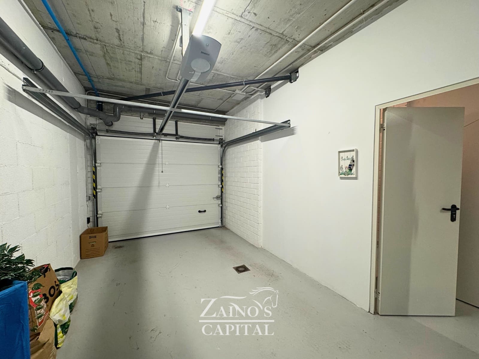 4 bedroom Townhouse for sale in Palma de Mallorca with garage - € 619,000 (Ref: 9451773)