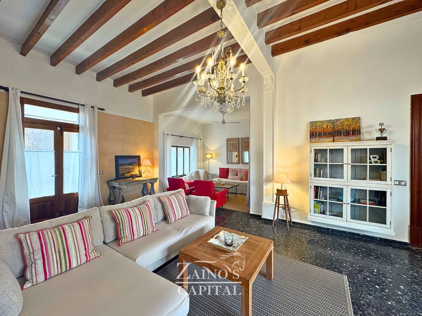 Chalet de 6 habitaciones en Colonia de Sant Jordi en venta con garaje - 1.890.000 € (Ref: 9470879)