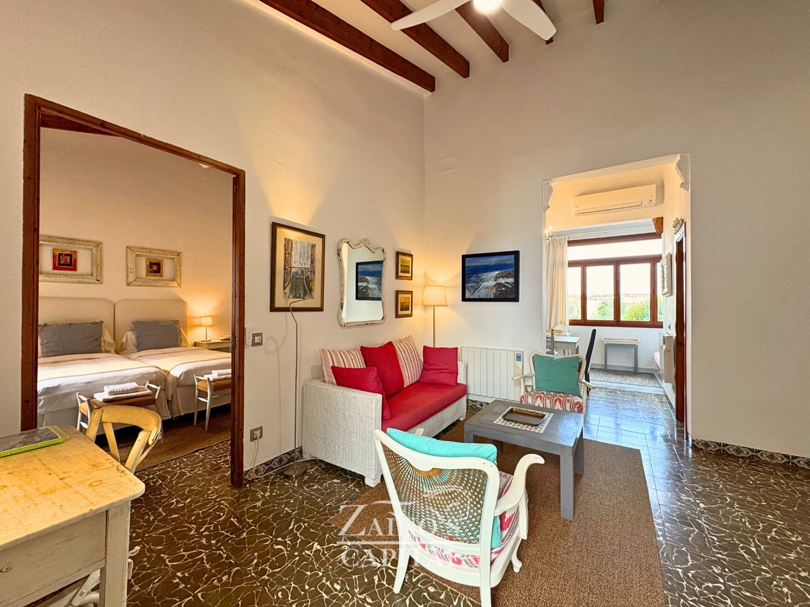 Chalet de 6 habitaciones en Colonia de Sant Jordi en venta con garaje - 1.890.000 € (Ref: 9470879)