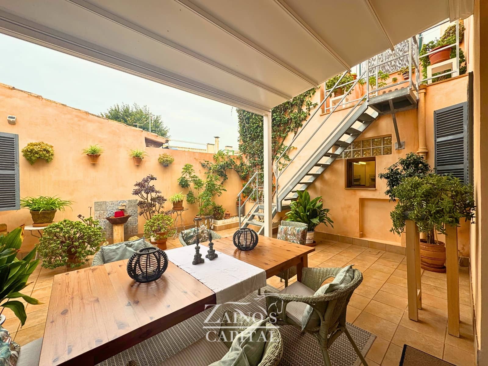 Chalet de 6 habitaciones en Colonia de Sant Jordi en venta con garaje - 1.890.000 € (Ref: 9470879)