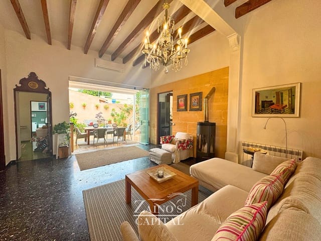 6 slaapkamer Villa te koop in Colonia de Sant Jordi, Ses Salines met garage - € 1.890.000 (Ref: 9470879)