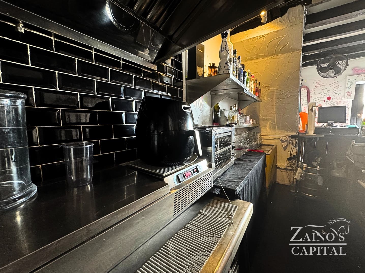 2 slaapkamer Commercieel te huur in Palma de Mallorca - € 3.000 (Ref: 9627155)