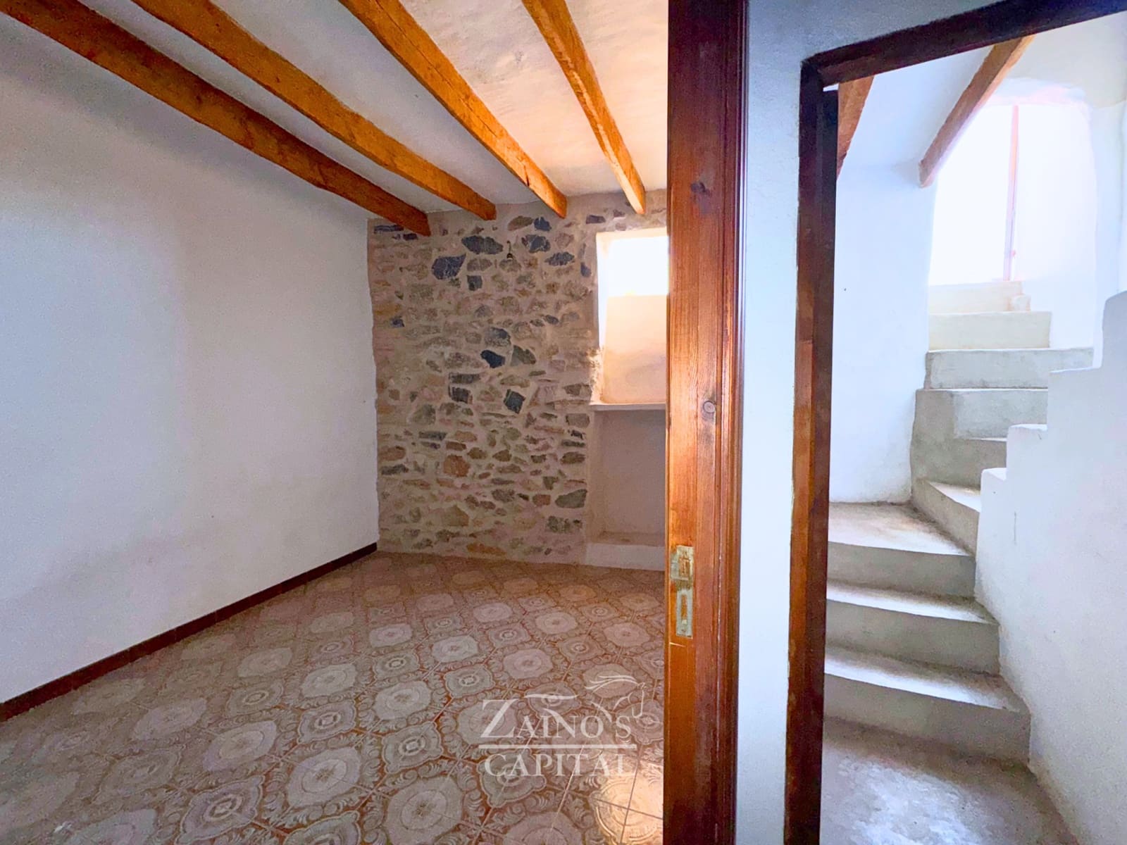 4 quarto Moradia Geminada para venda em Palma de Mallorca com garagem - 330 000 € (Ref: 9763480)