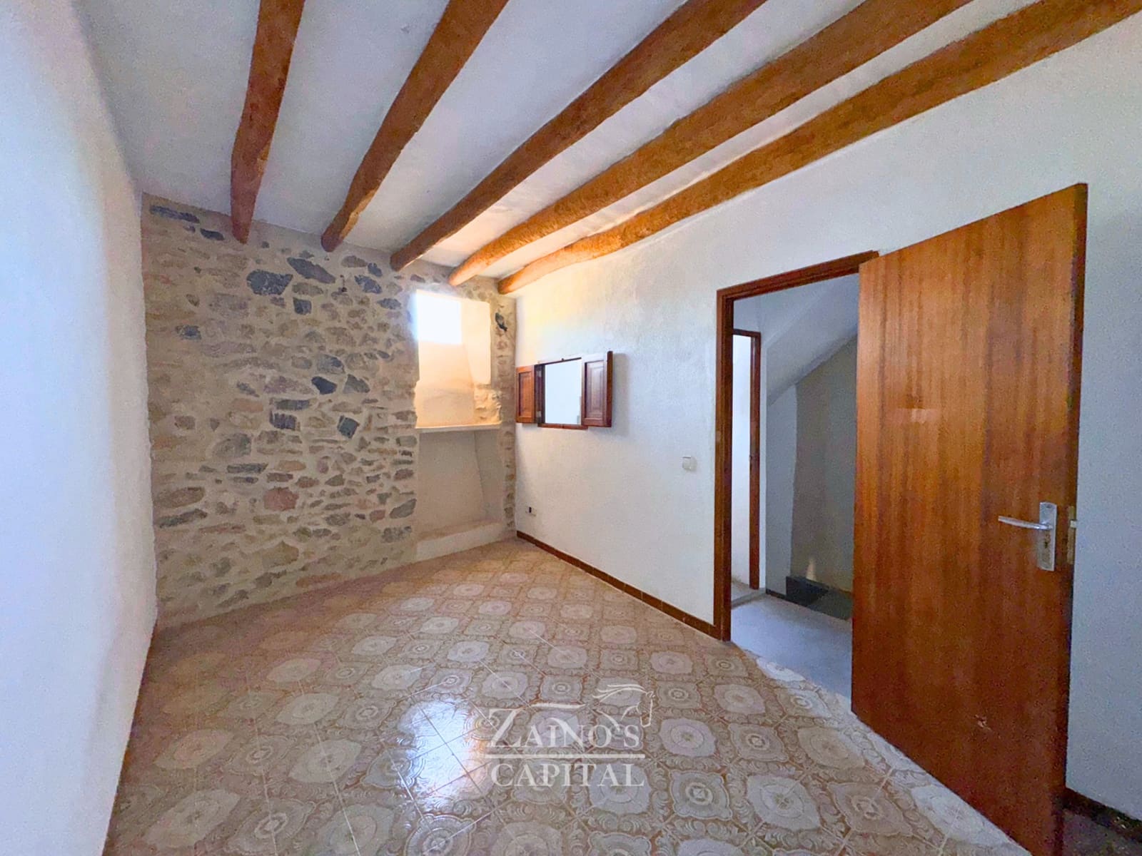 4 quarto Moradia Geminada para venda em Palma de Mallorca com garagem - 330 000 € (Ref: 9763480)