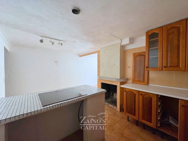 4 quarto Moradia Geminada para venda em Palma de Mallorca com garagem - 330 000 € (Ref: 9763480)