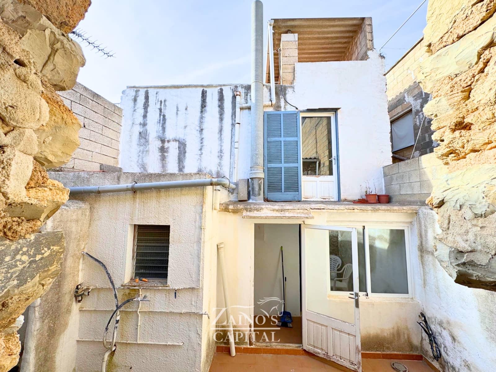 4 quarto Moradia Geminada para venda em Palma de Mallorca com garagem - 330 000 € (Ref: 9763480)