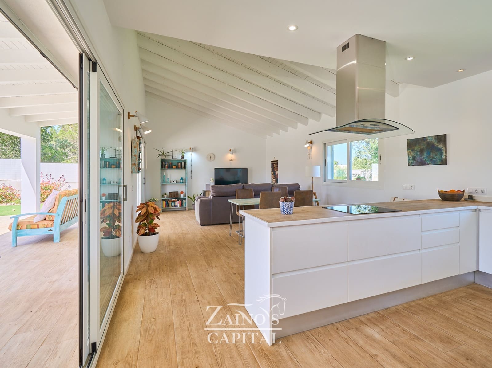 4 soverom Villa til salgs i Palma de Mallorca med svømmebasseng garasje - € 1 495 000 (Ref: 9807637)