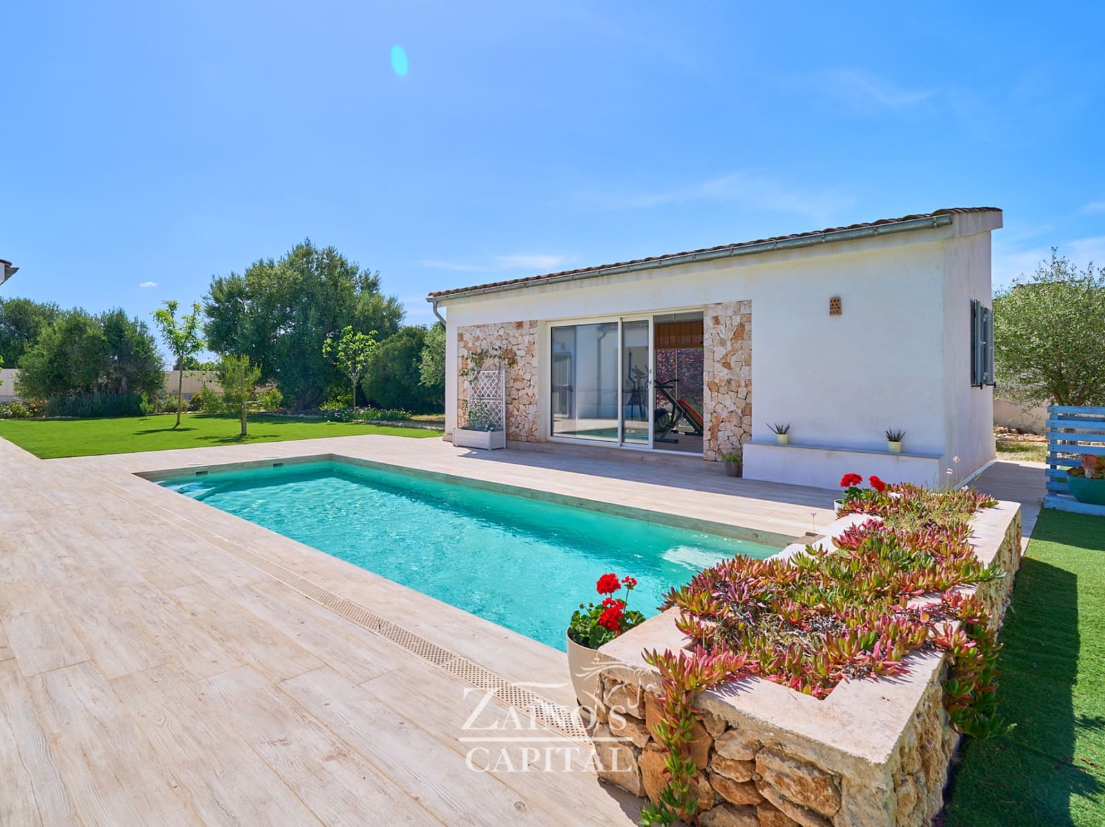 4 soverom Villa til salgs i Palma de Mallorca med svømmebasseng garasje - € 1 495 000 (Ref: 9807637)