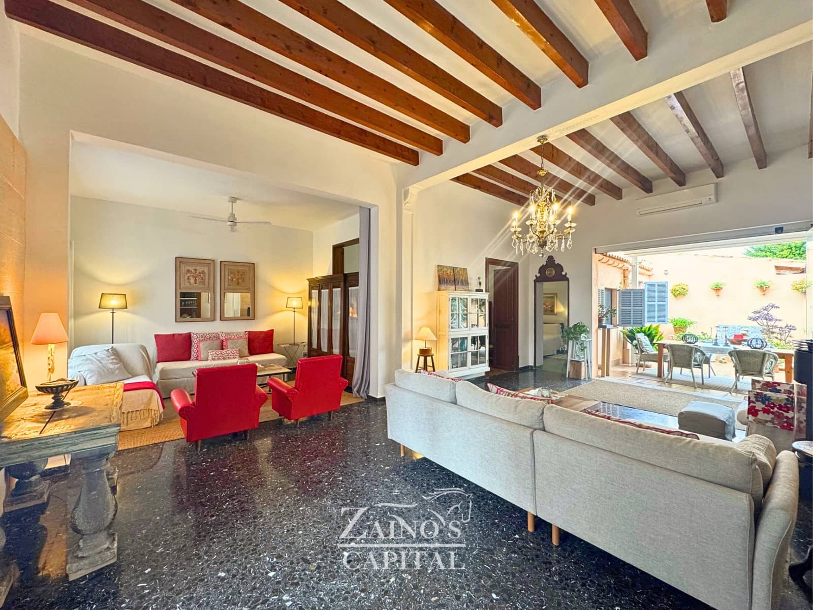 3 bedroom Flat for sale in Sant Jordi de Ses Salines with garage - € 745,000 (Ref: 9842088)