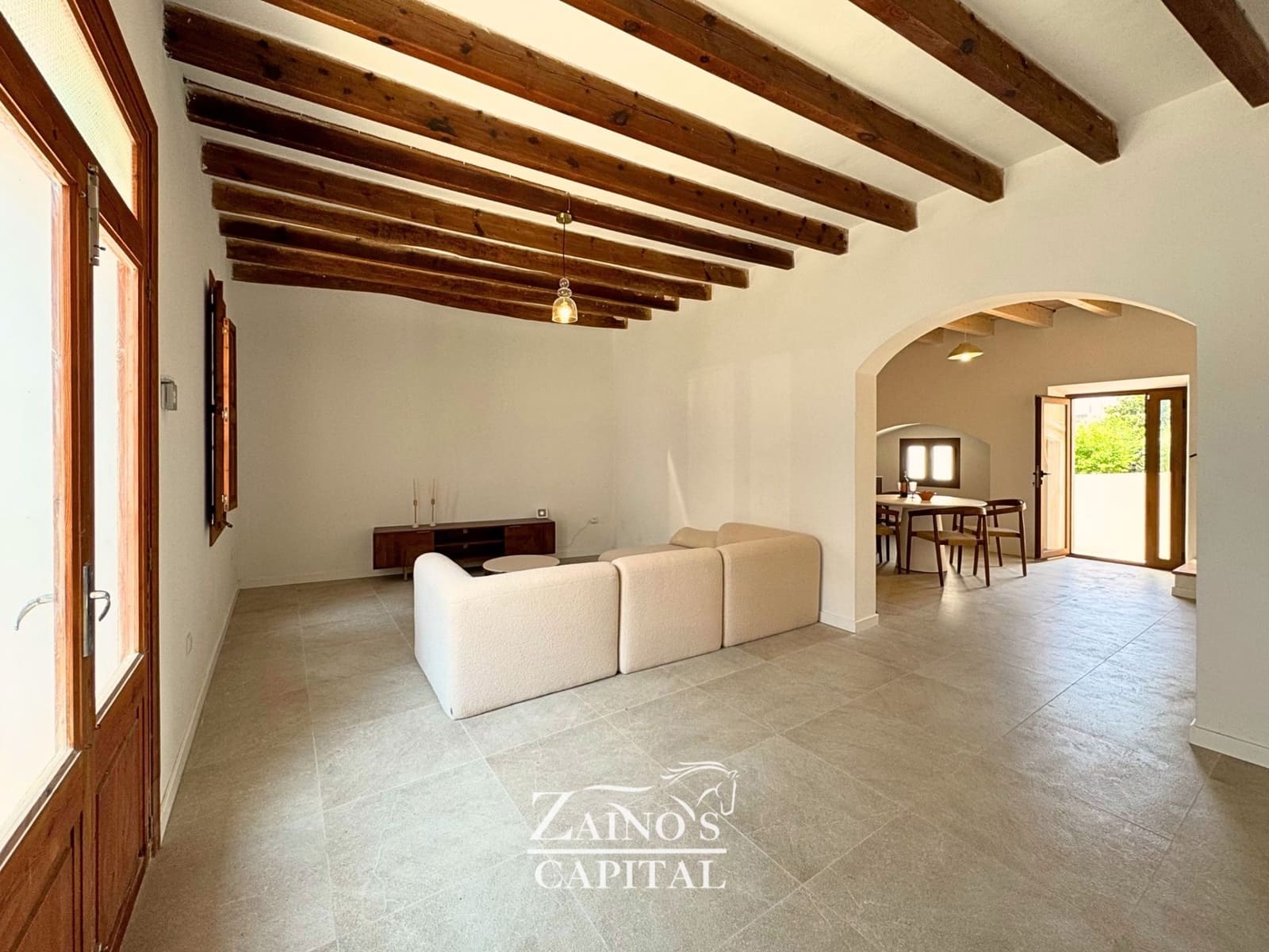 4 bedroom Villa for sale in Capdepera - € 589,000 (Ref: 9877872)