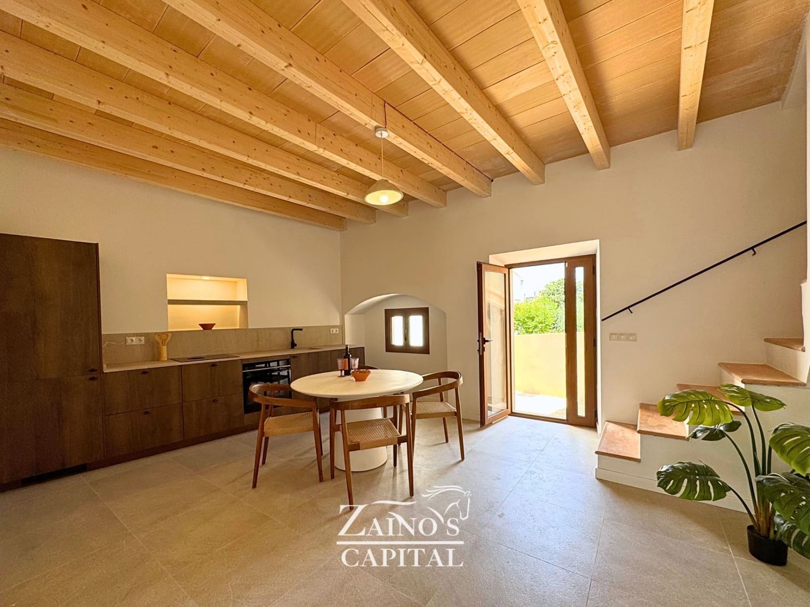 4 bedroom Villa for sale in Capdepera - € 589,000 (Ref: 9877872)