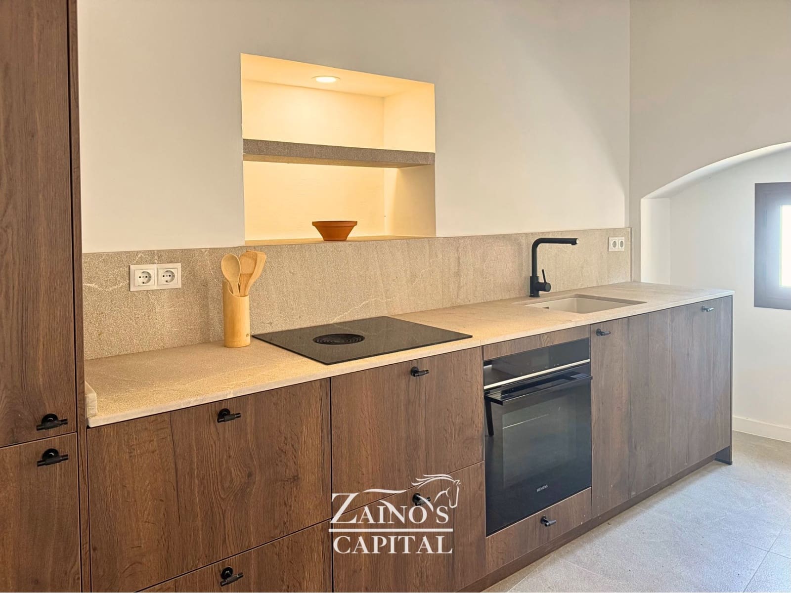 4 bedroom Villa for sale in Capdepera - € 589,000 (Ref: 9877872)
