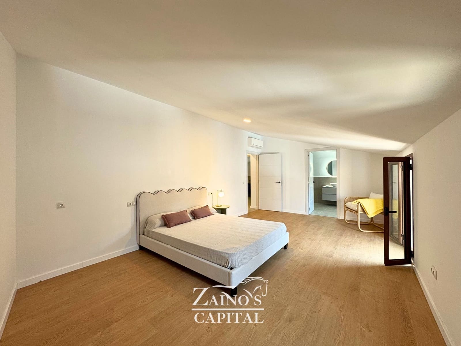 4 bedroom Villa for sale in Capdepera - € 589,000 (Ref: 9877872)