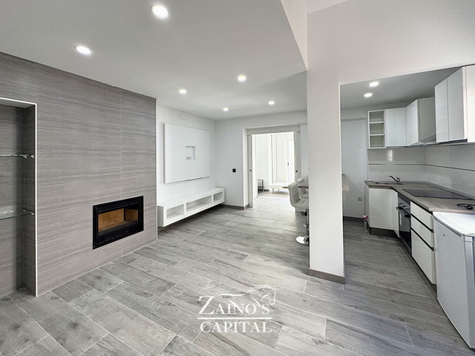 Pareado de 6 habitaciones en Calvià en venta con garaje - 770.000 € (Ref: 9889709)
