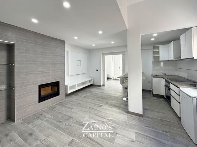 Pareado de 6 habitaciones en Calvià en venta con garaje - 770.000 € (Ref: 9889709)