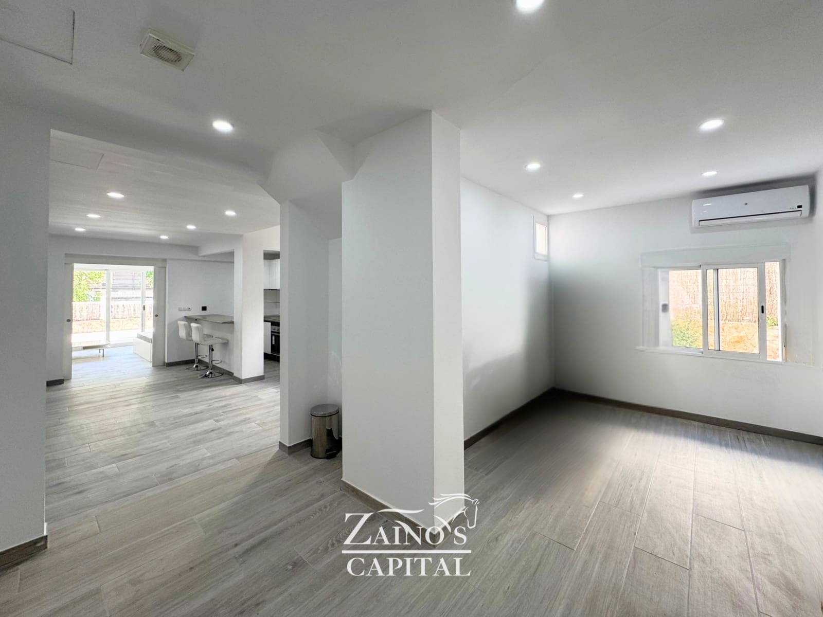 Pareado de 6 habitaciones en Calvià en venta con garaje - 770.000 € (Ref: 9889709)