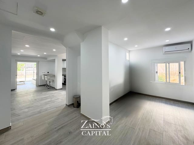 Pareado de 6 habitaciones en Calvià en venta con garaje - 770.000 € (Ref: 9889709)