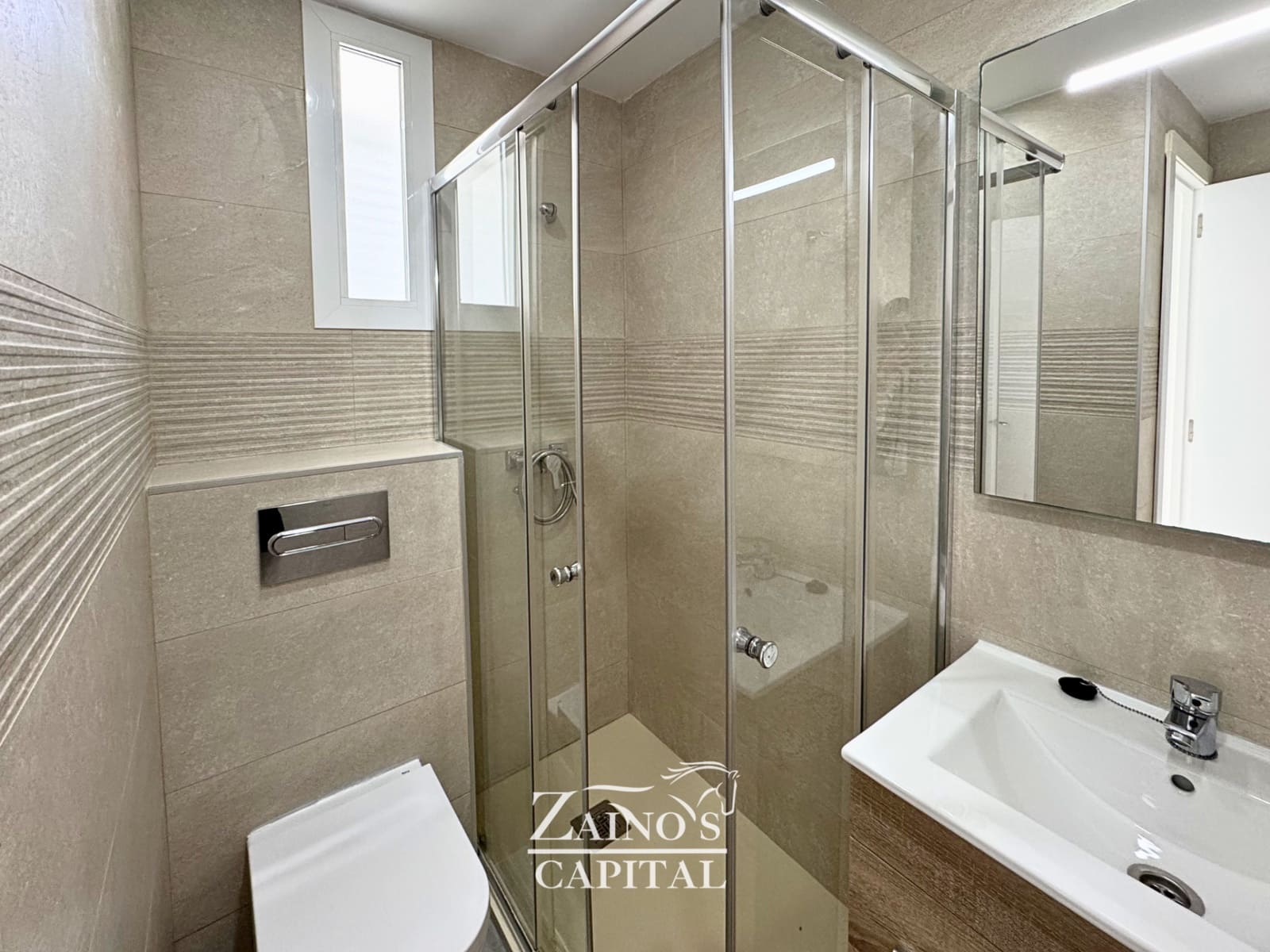 Pareado de 6 habitaciones en Calvià en venta con garaje - 770.000 € (Ref: 9889709)