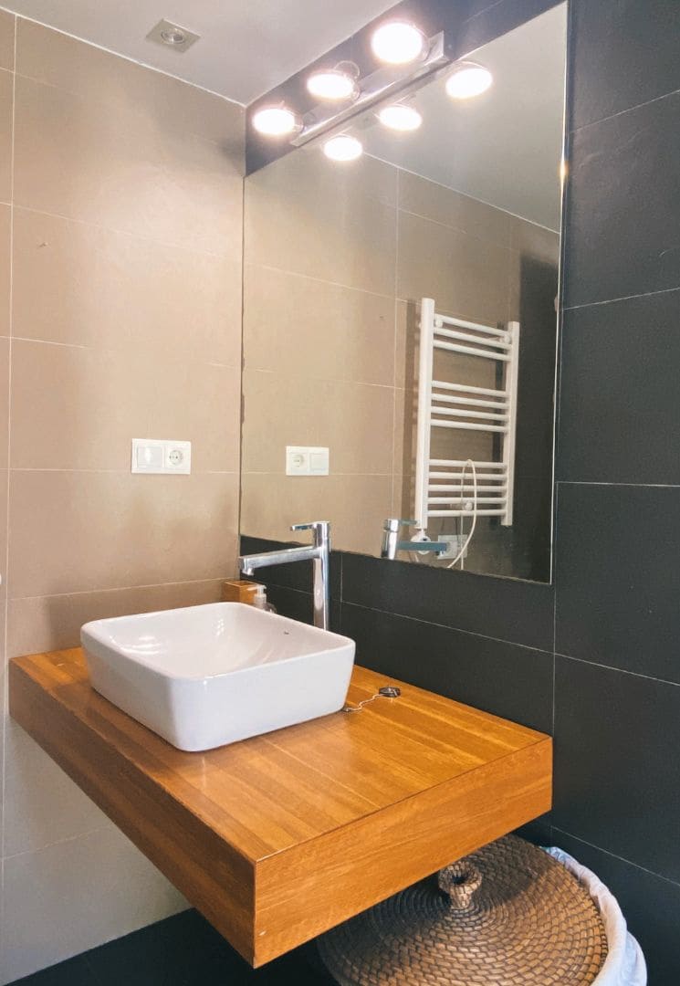 3 sypialnia Willa na sprzedaż w Ojen z basenem garażem - 1 490 000 € (Ref: 9311171)