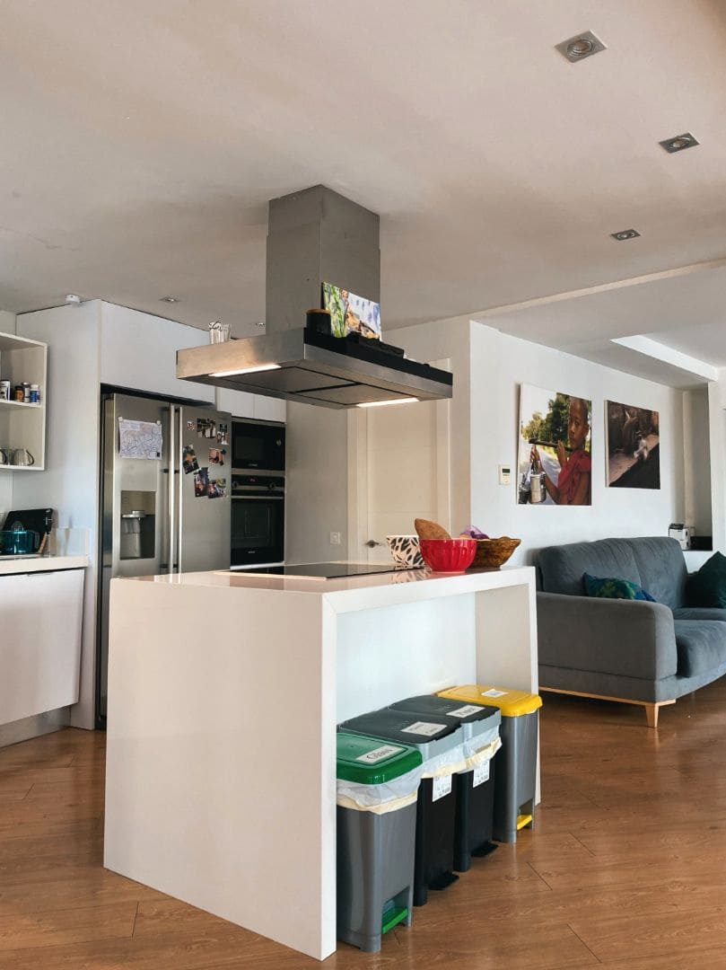 3 sypialnia Willa na sprzedaż w Ojen z basenem garażem - 1 490 000 € (Ref: 9311171)