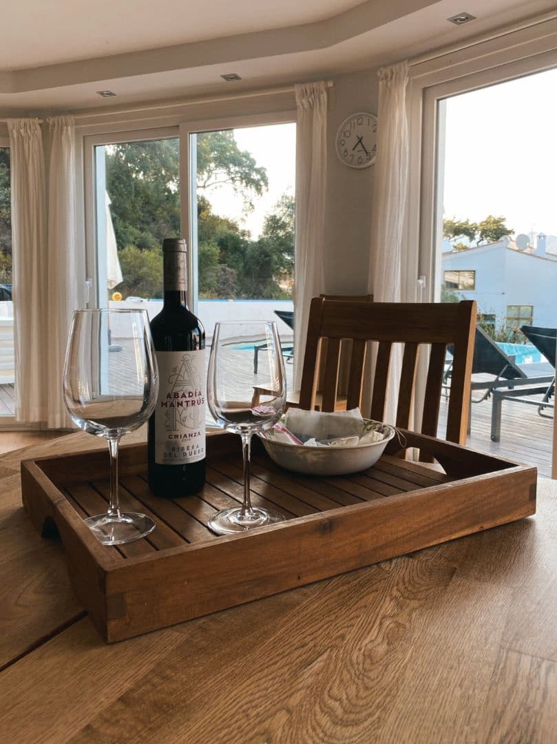 3 sypialnia Willa na sprzedaż w Ojen z basenem garażem - 1 490 000 € (Ref: 9311171)