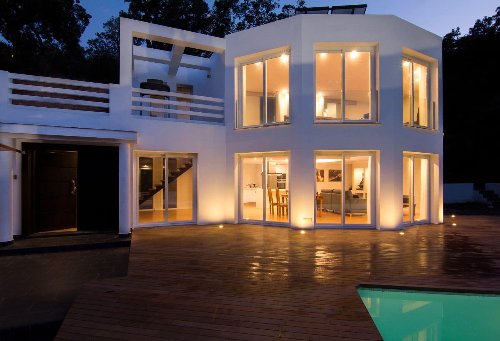 3 sypialnia Willa na sprzedaż w Ojen z basenem garażem - 1 490 000 € (Ref: 9311171)