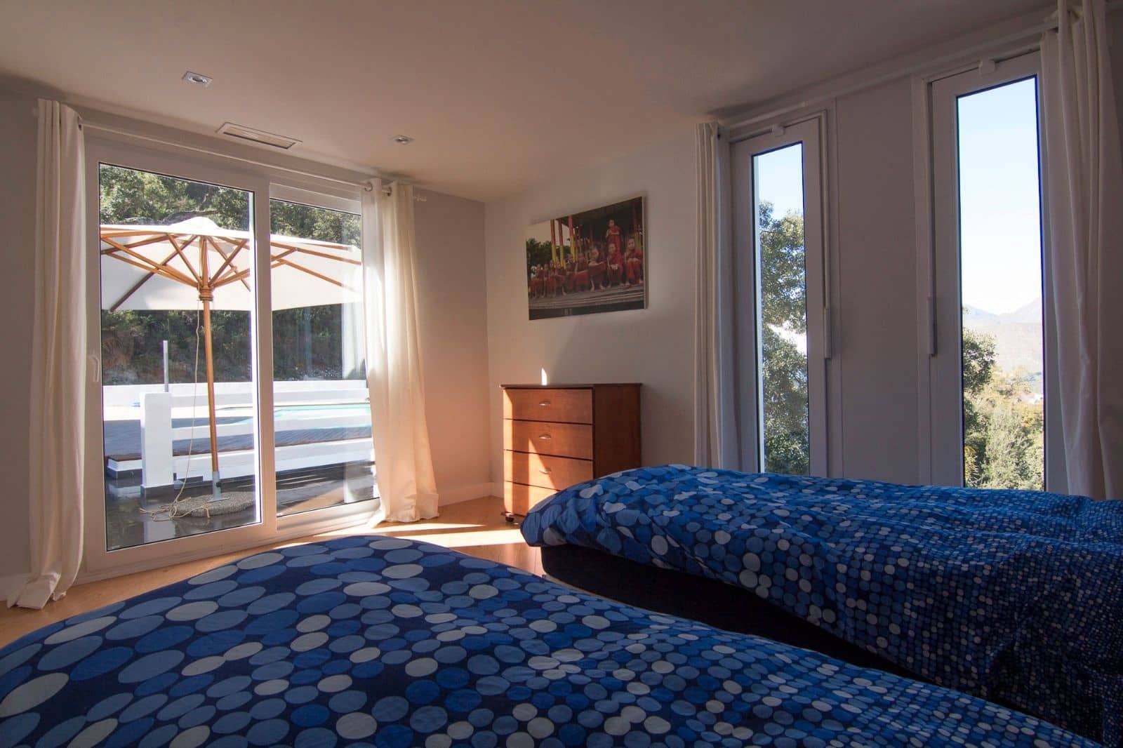 3 sypialnia Willa na sprzedaż w Ojen z basenem garażem - 1 490 000 € (Ref: 9311171)