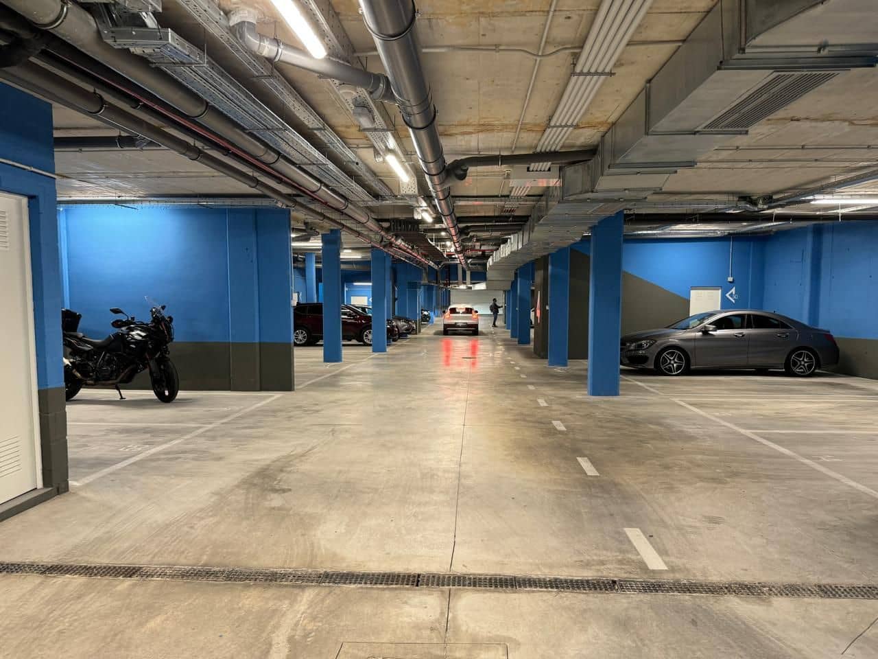 3 bedroom Apartment for rent in Benalmadena with pool garage - € 2,400 (Ref: 9311172)