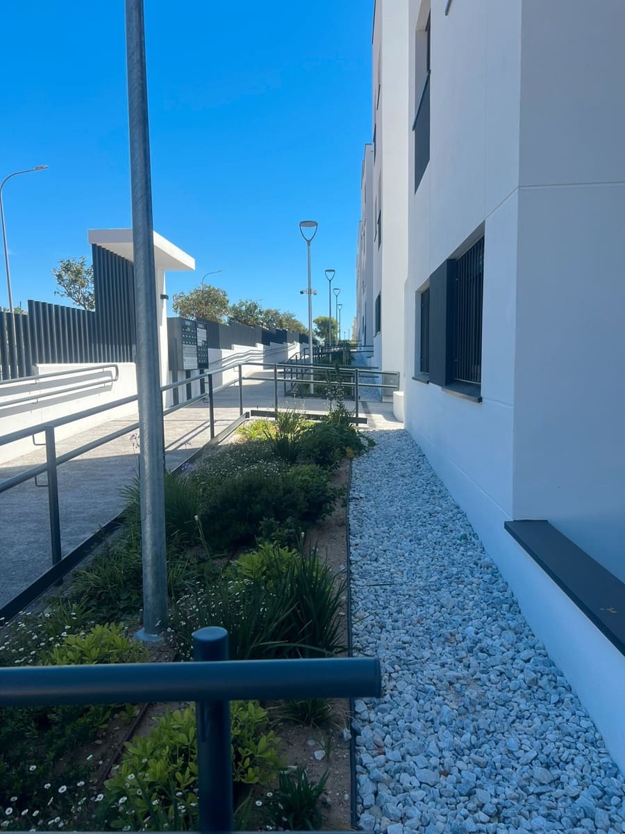 3 bedroom Apartment for rent in Benalmadena with pool garage - € 2,400 (Ref: 9311172)