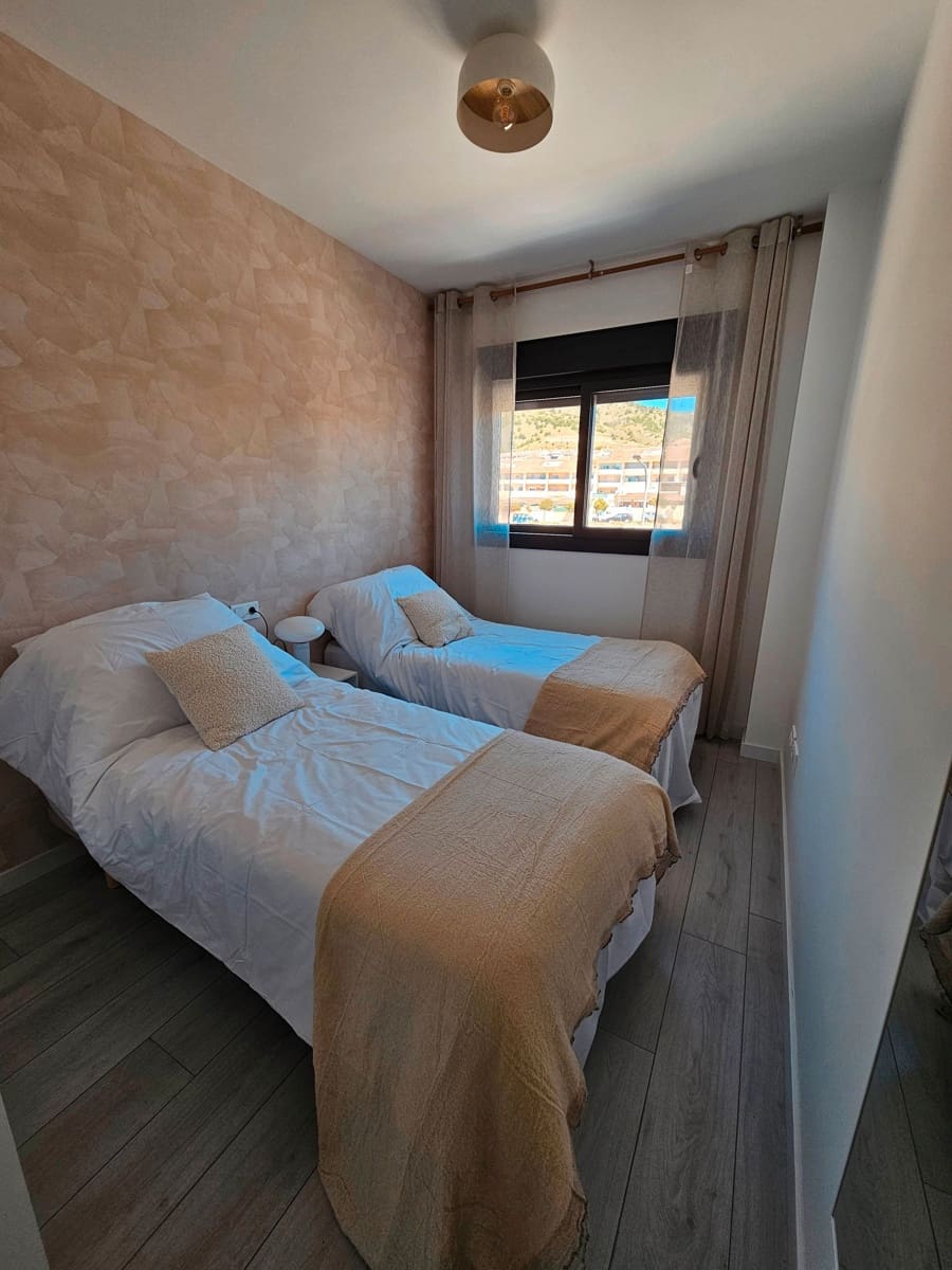 3 bedroom Apartment for rent in Benalmadena with pool garage - € 2,400 (Ref: 9311172)