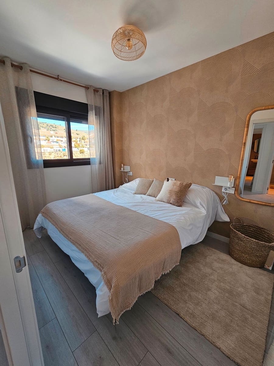 3 bedroom Apartment for rent in Benalmadena with pool garage - € 2,400 (Ref: 9311172)