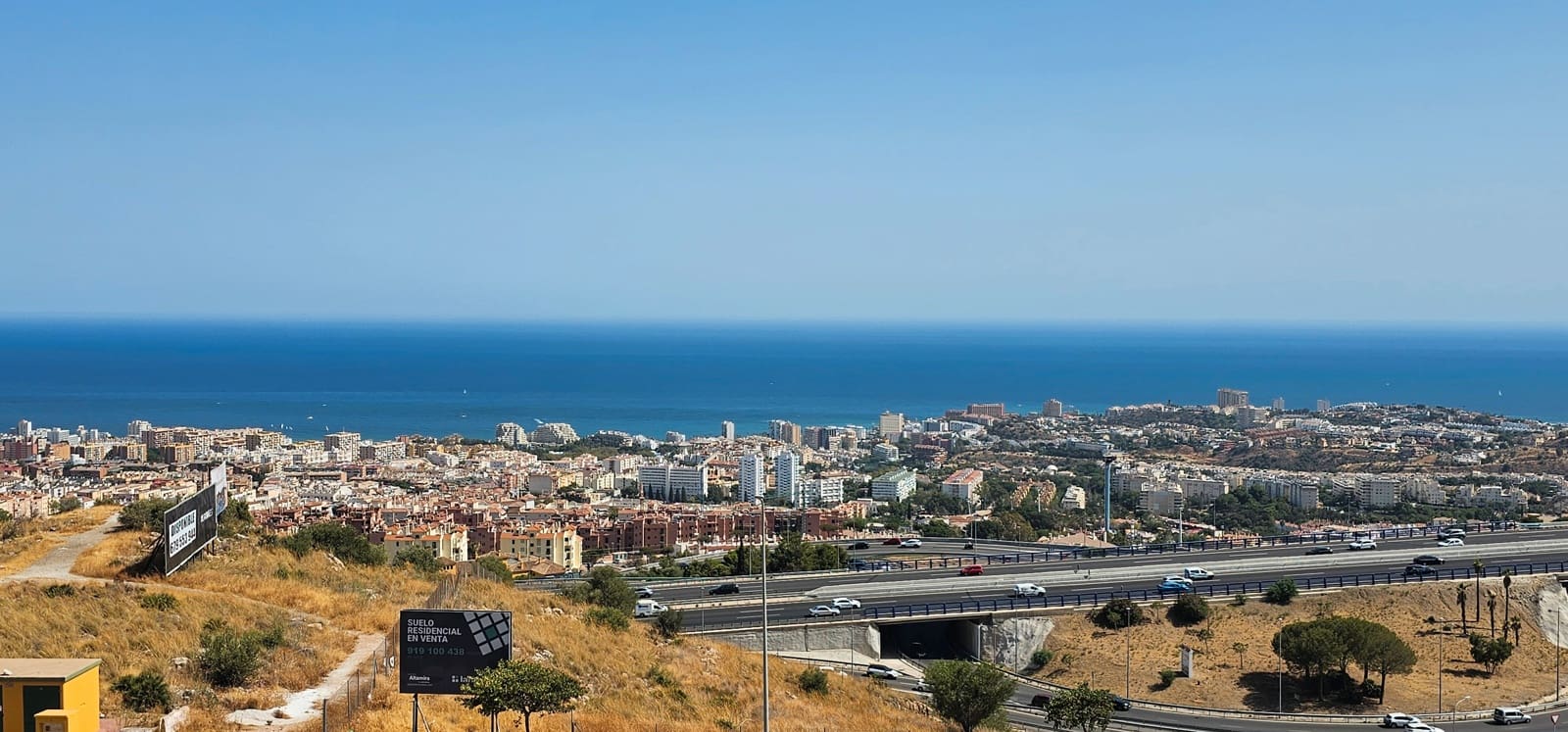 3 bedroom Apartment for rent in Benalmadena with pool garage - € 2,400 (Ref: 9311172)