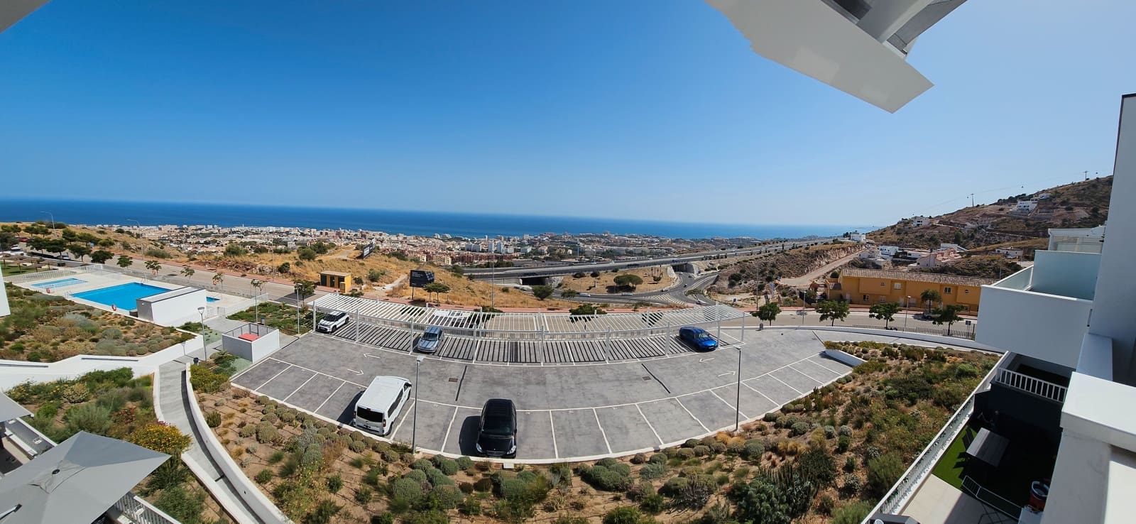 3 bedroom Apartment for rent in Benalmadena with pool garage - € 2,400 (Ref: 9311172)