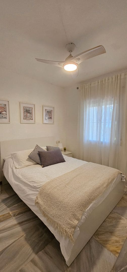 2 soveværelse Lejlighed til leje i Mijas med swimmingpool - € 1.600 (Ref: 9311175)