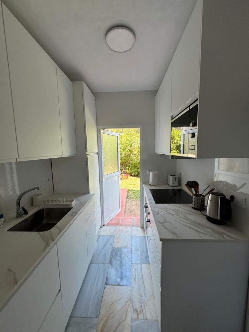 2 soveværelse Lejlighed til leje i Mijas med swimmingpool - € 1.600 (Ref: 9311175)