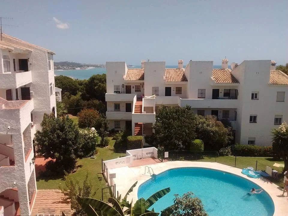 2 soveværelse Lejlighed til leje i Mijas med swimmingpool - € 1.600 (Ref: 9311175)