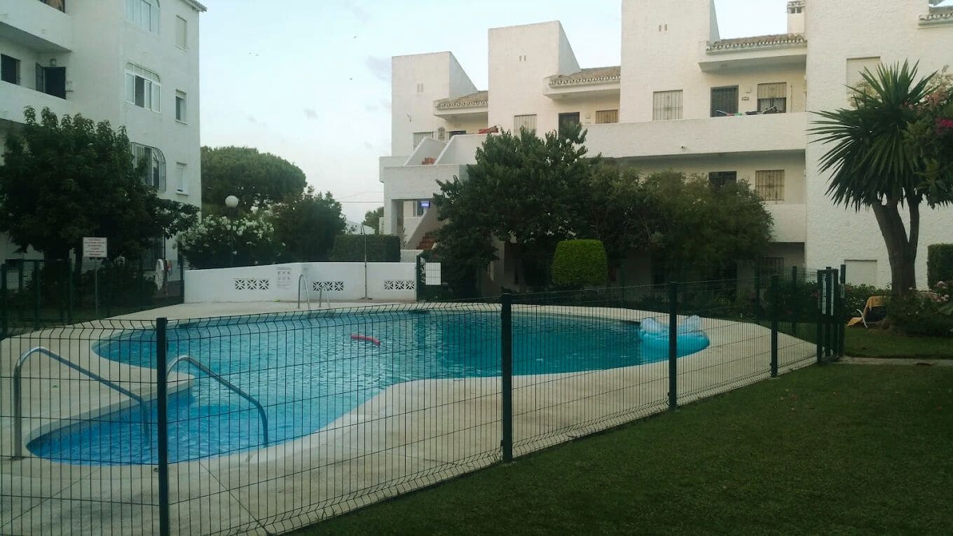 2 soveværelse Lejlighed til leje i Mijas med swimmingpool - € 1.600 (Ref: 9311175)