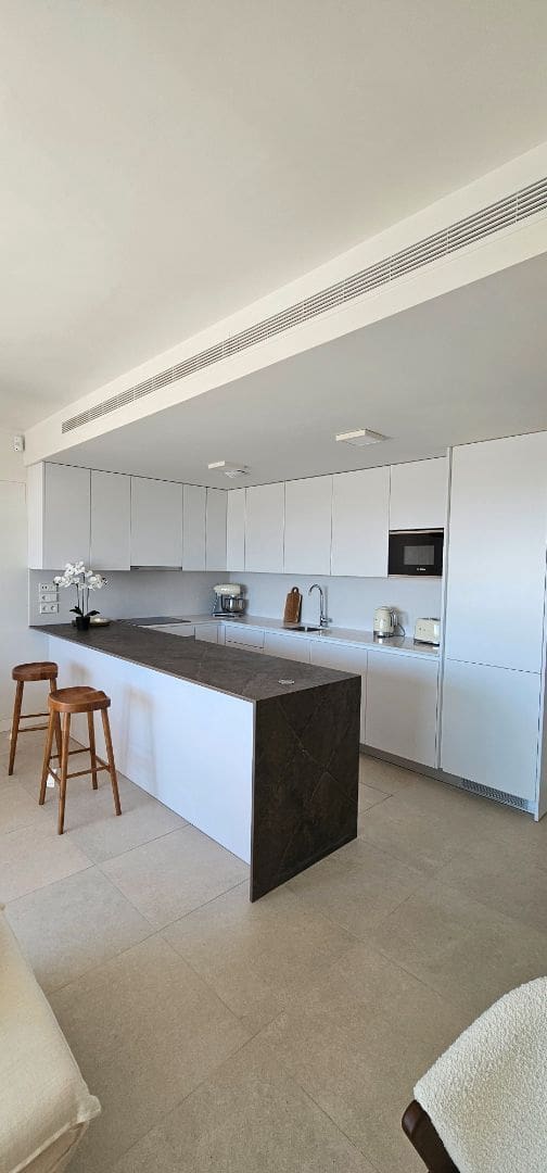 2 soverom Leilighet til salgs i Mijas med svømmebasseng garasje - € 545 000 (Ref: 9311177)