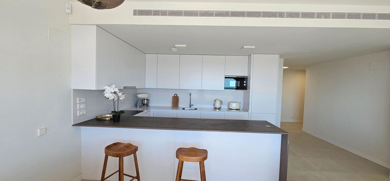 2 soverom Leilighet til salgs i Mijas med svømmebasseng garasje - € 545 000 (Ref: 9311177)