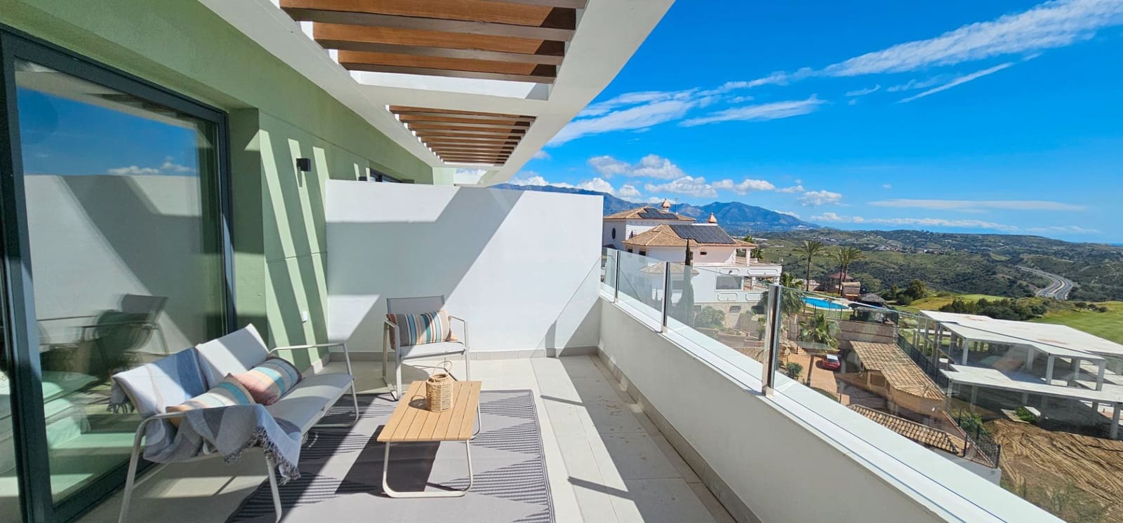 2 soverom Leilighet til salgs i Mijas med svømmebasseng garasje - € 545 000 (Ref: 9311177)
